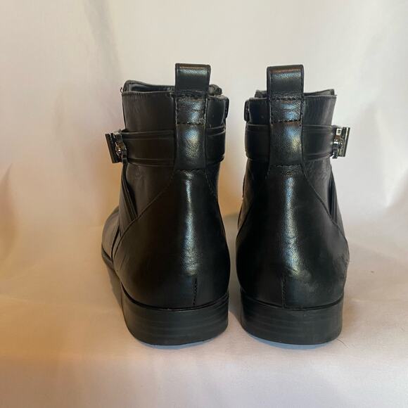 ALEX MARIE - LEATHER Ankle Boots Black w/ Shiny gunmetal hardware. Size 6M - Picture 3 of 12